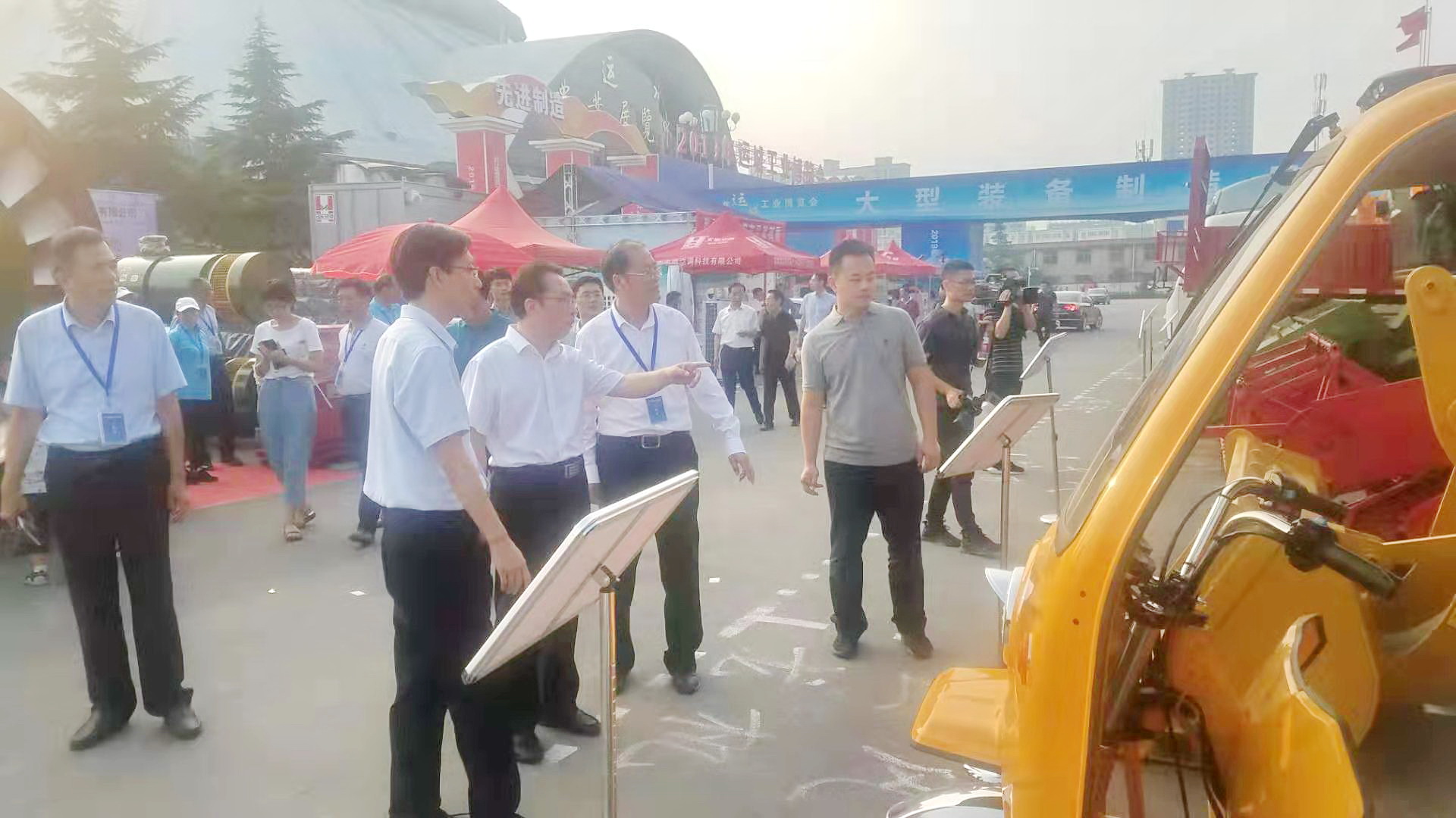 公司多款车型亮相运城市工博会 核心产品很吸睛